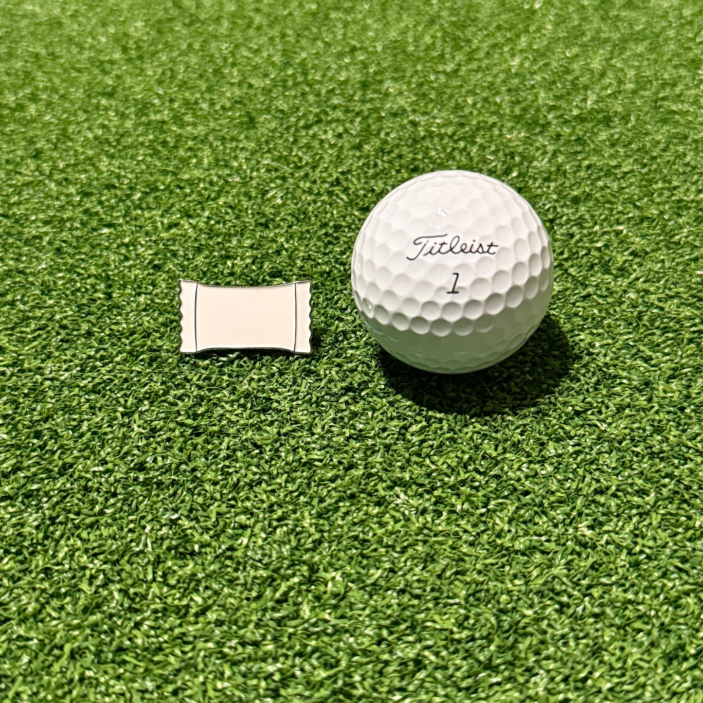 Lip Pillow - Ball Marker